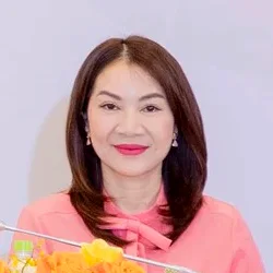Dương Thị Hoàn — Phó Tổng Giám đốc