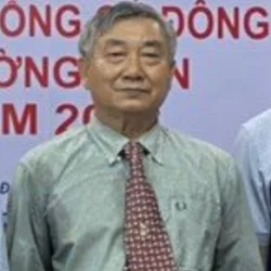Nguyễn Văn Cần — Giám đốc